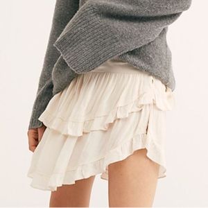 Costello Skirt Button-up Ruffle Layered Tea